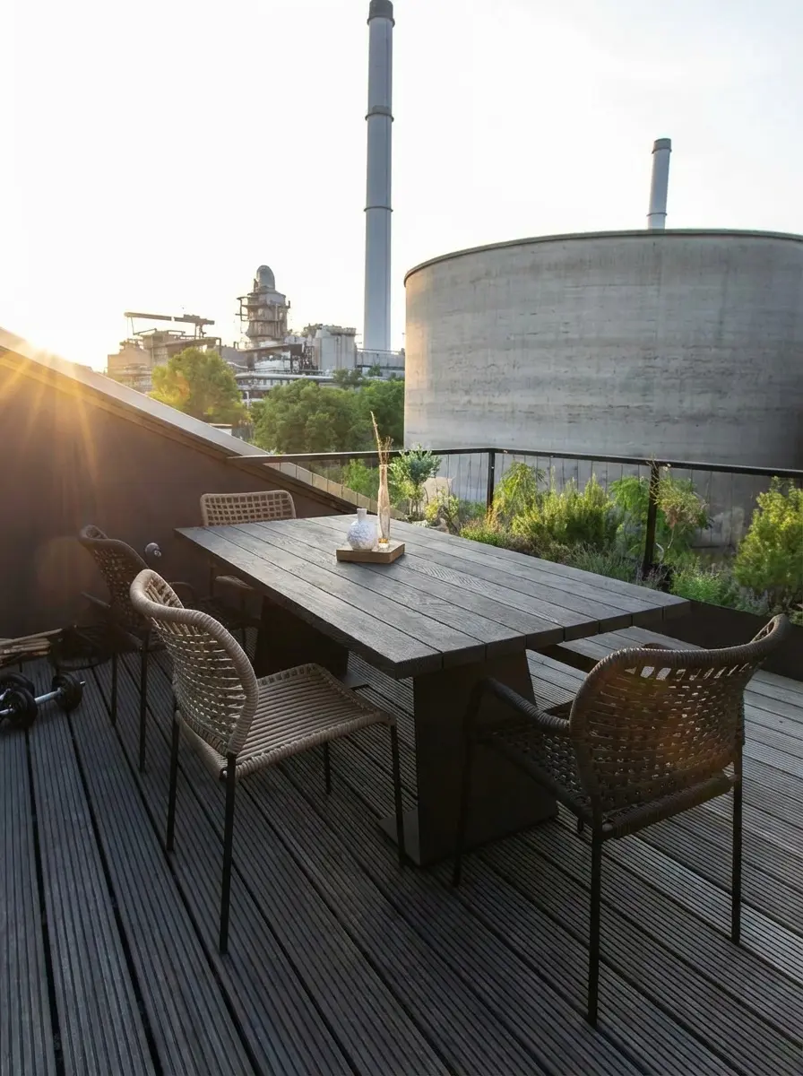 outdoortisch-zsteel-eiche-gekoehlt-gestell-schwarz-showroom-OG